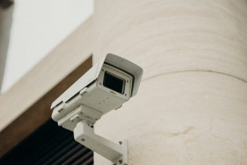 overvågningskamera med sensor