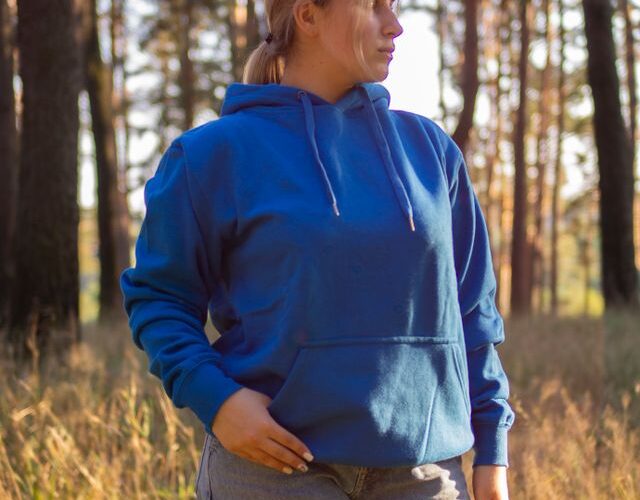 Hoodie med logo